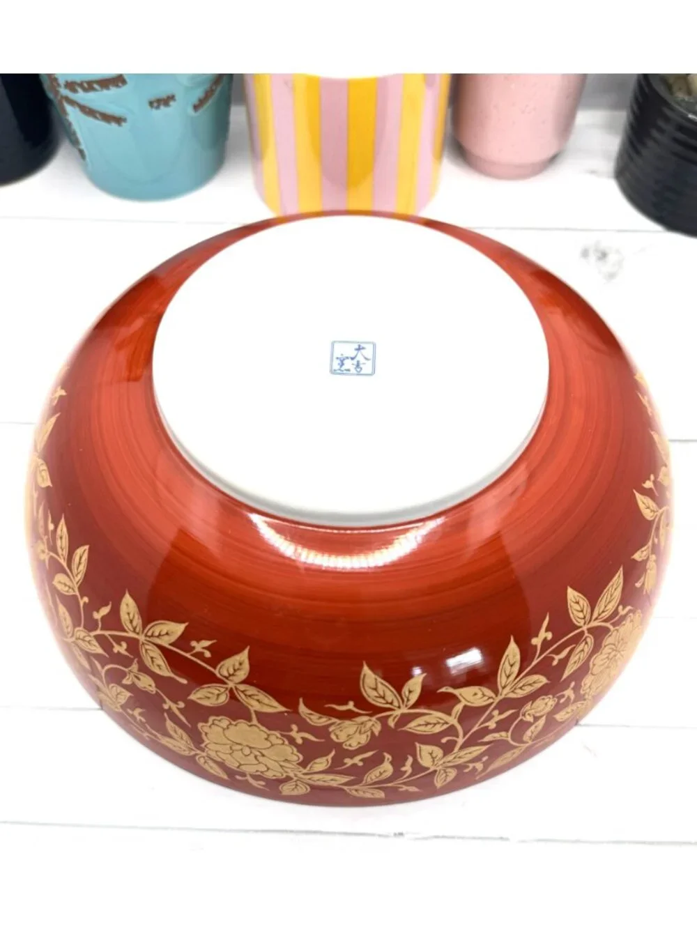 Vintage Arita Bowl With Intricate Design Gold Accents Mark Of The Daikichi Kiln